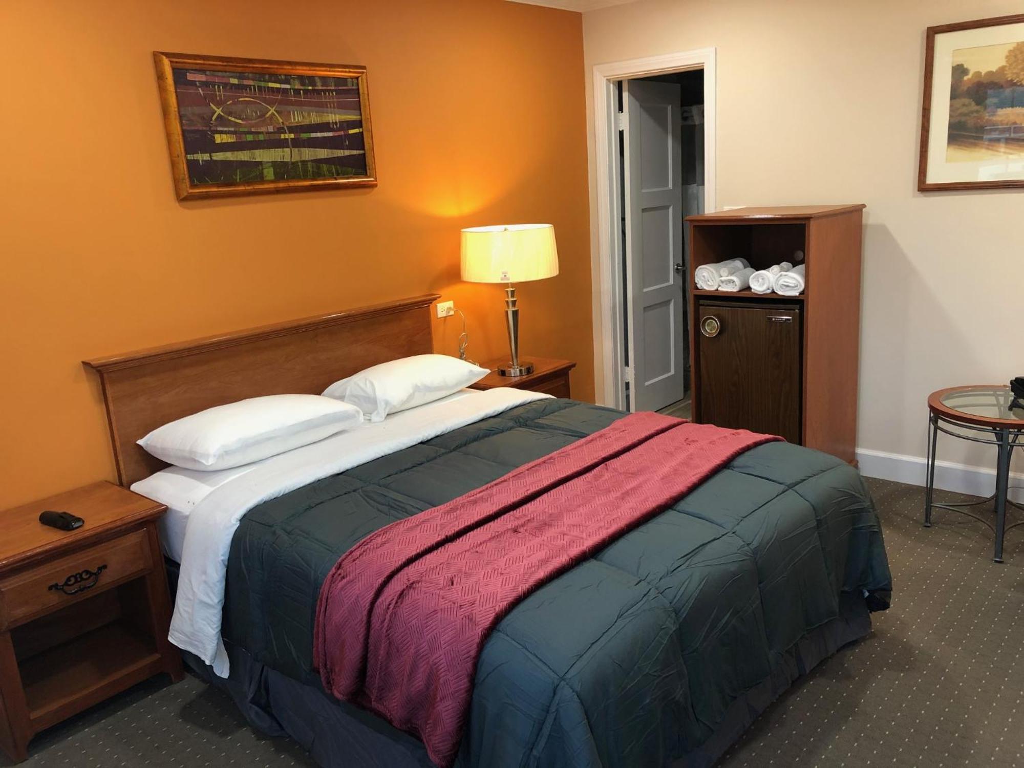 Howard Johnson By Wyndham Ridgecrest, Ca المظهر الخارجي الصورة